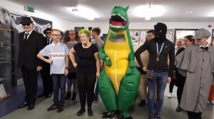 Short arm dress - Trex have tiny arms